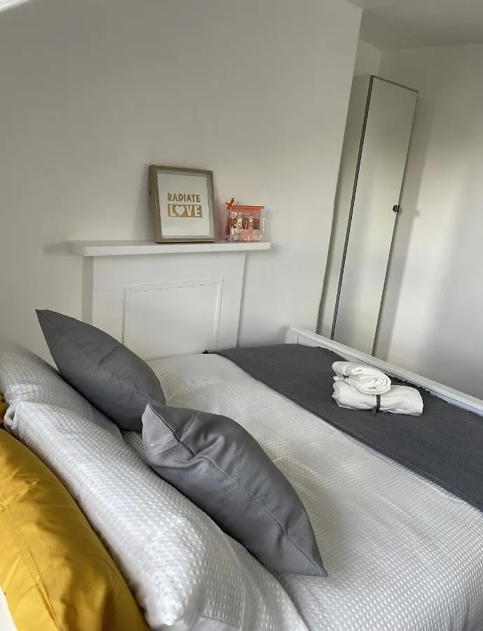 First Rate Apartment London United Kingdom